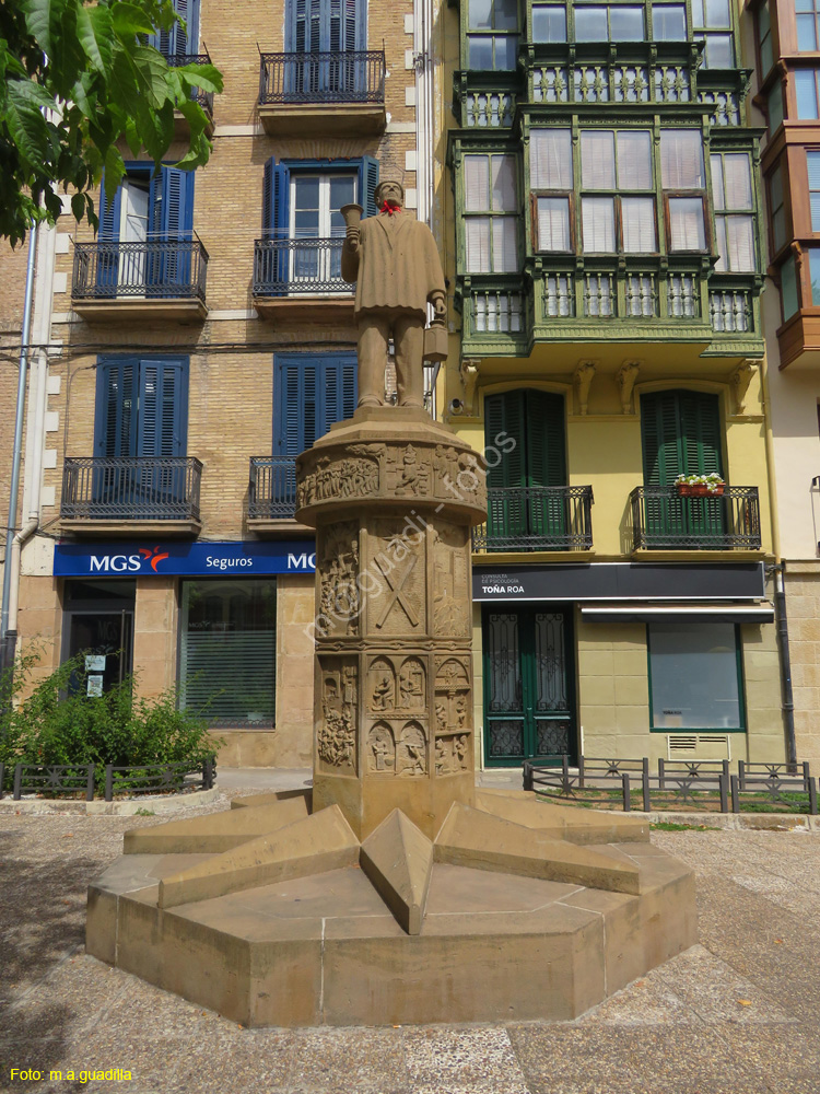 ESTELLA (191) plaza San Francisco de Asis