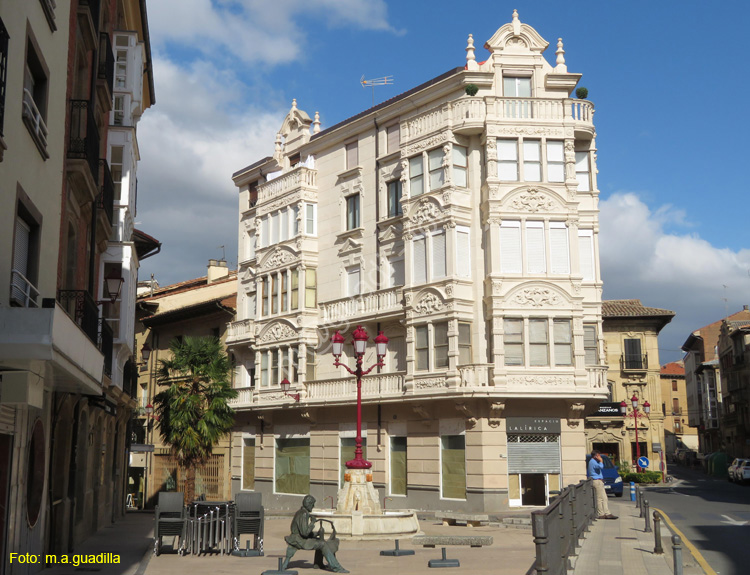 HARO (148) Calle Lucrecia Arana