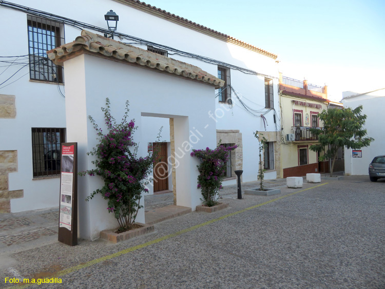 HORNACHUELOS (101) Portada de la Casa de los Caballeros de Santiago