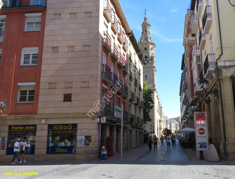 LOGROÑO (240) Calle Portales