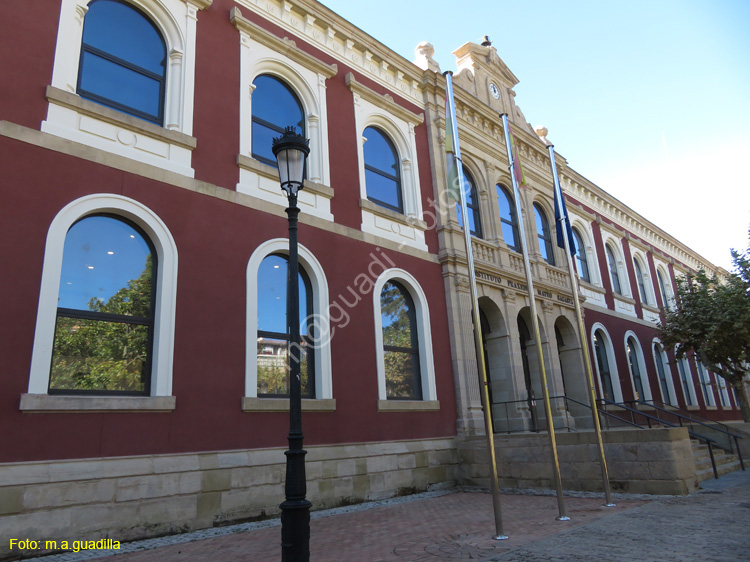 LOGROÑO (257) Jardin Calles Muro del Carmen y de Cervantes