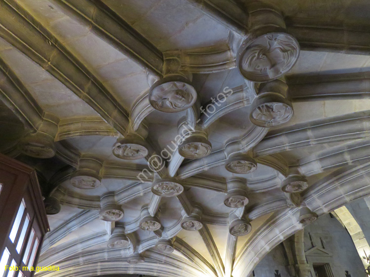 LOGROÑO (273) Iglesia de San Bartolome