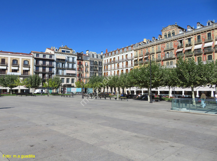 PAMPLONA (111) Plaza del Castillo