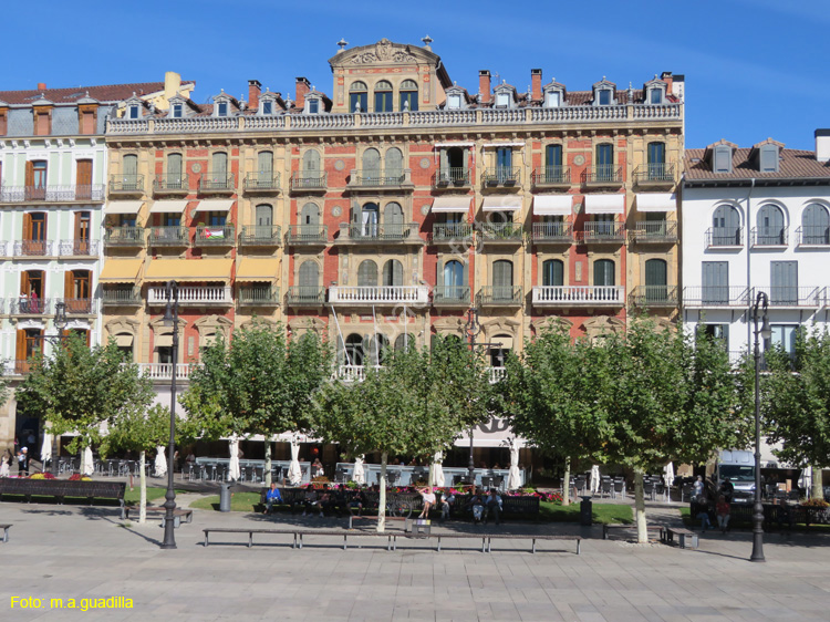 PAMPLONA (113) Plaza del Castillo