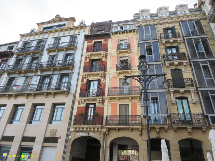 PAMPLONA (119) Plaza del Castillo
