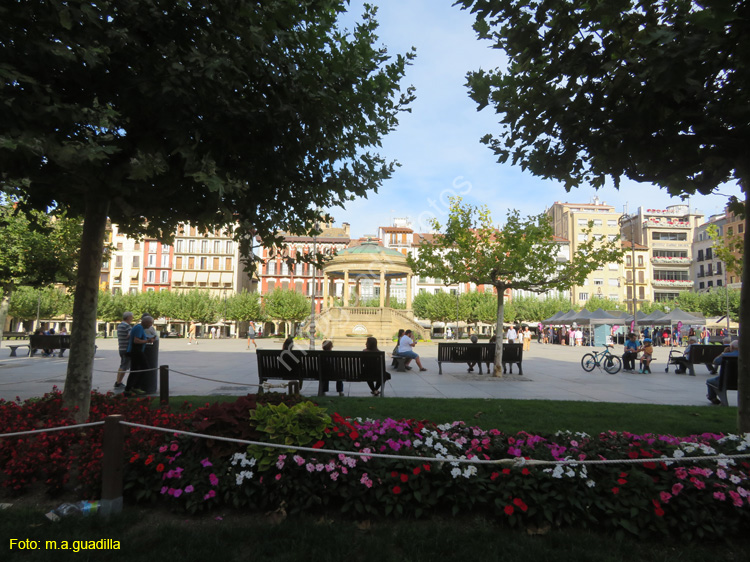 PAMPLONA (122) Plaza del Castillo