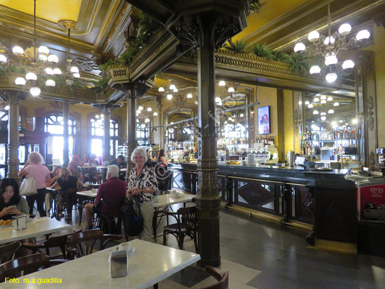 PAMPLONA (128) Cafe Iruña