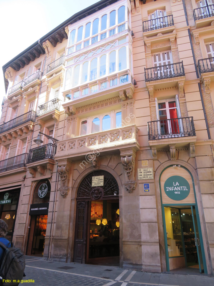 PAMPLONA (148) Calle San Saturnino