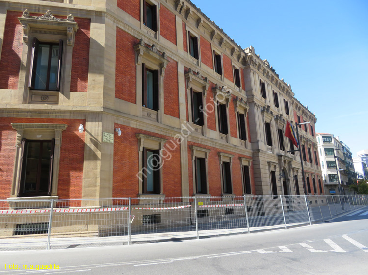 PAMPLONA (228) Parlamento de Navarra