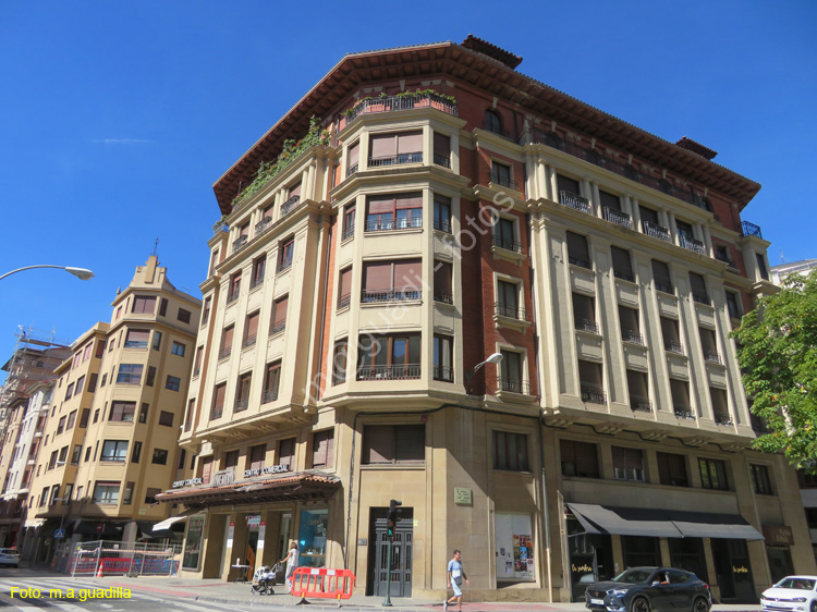 PAMPLONA (243) Avenida San Ignacio