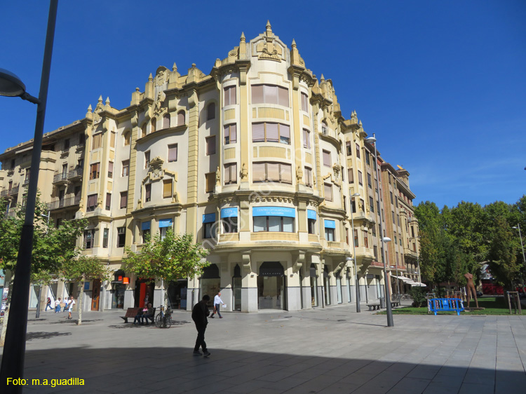PAMPLONA (254) Avenida Carlos III