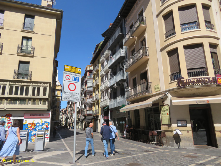 PAMPLONA (259) Calle la Estafeta