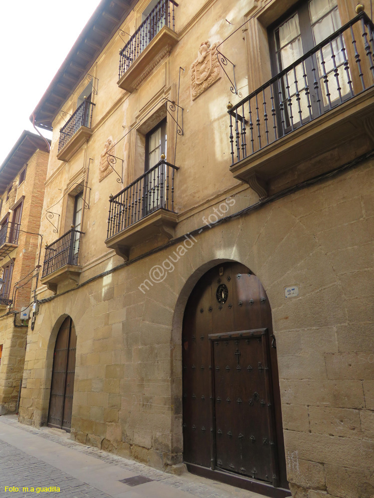 PUENTE LA REINA (129) Calle Mayor