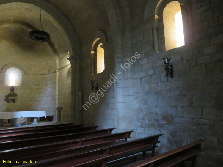 PUENTE LA REINA (165) Iglesia del Crucifijo