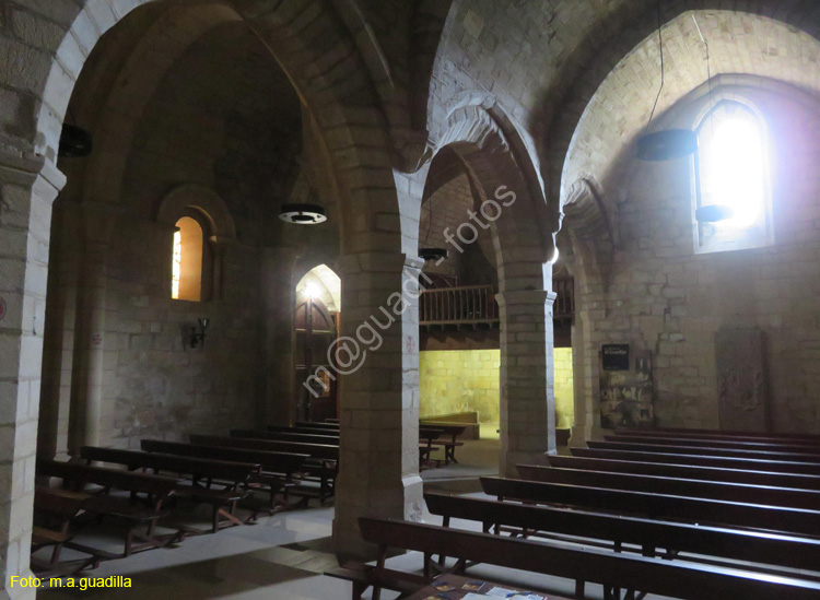 PUENTE LA REINA (175) Iglesia del Crucifijo
