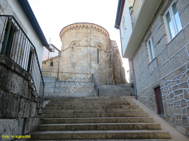 RIBADAVIA (132) Iglesia de Santiago