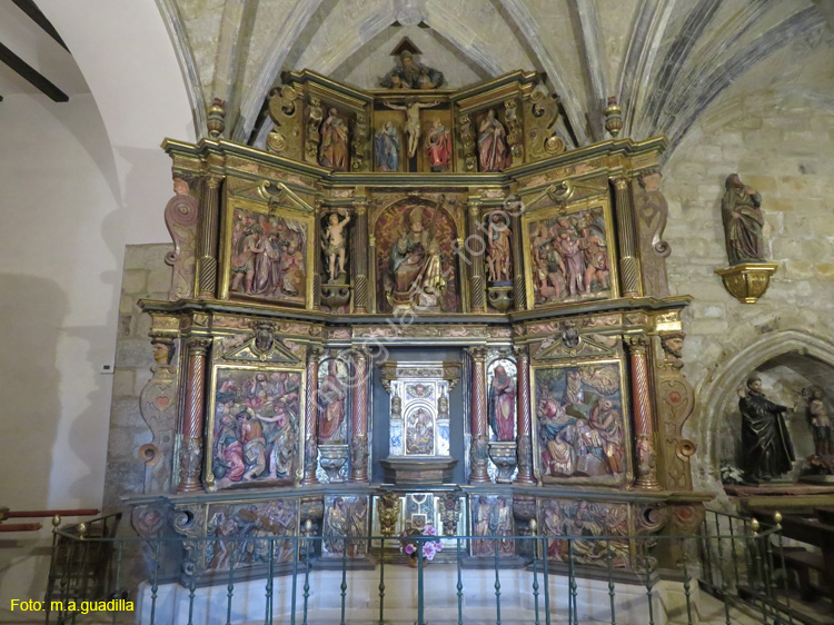 SAN MARTIN DE UNX (114) Iglesia de San Martin de Tours