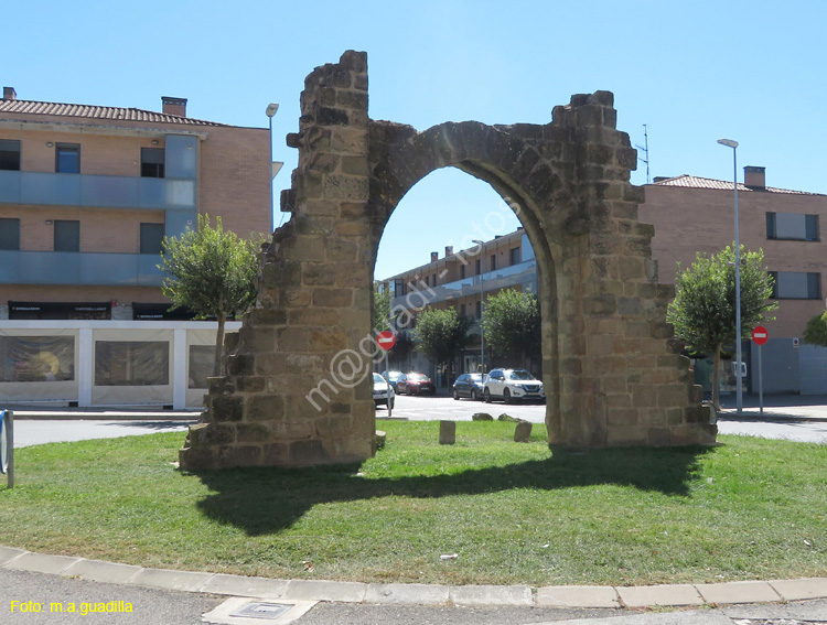 SANGUESA (101) Portal de Carajeas o de la Tajada