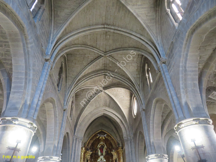 SANGUESA (110) Iglesia de Santiago el Mayor