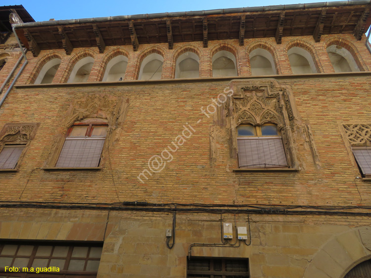 SANGUESA (152) Palacio de Añues