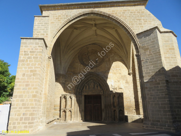 SANGUESA (182) Iglesia de San Salvador