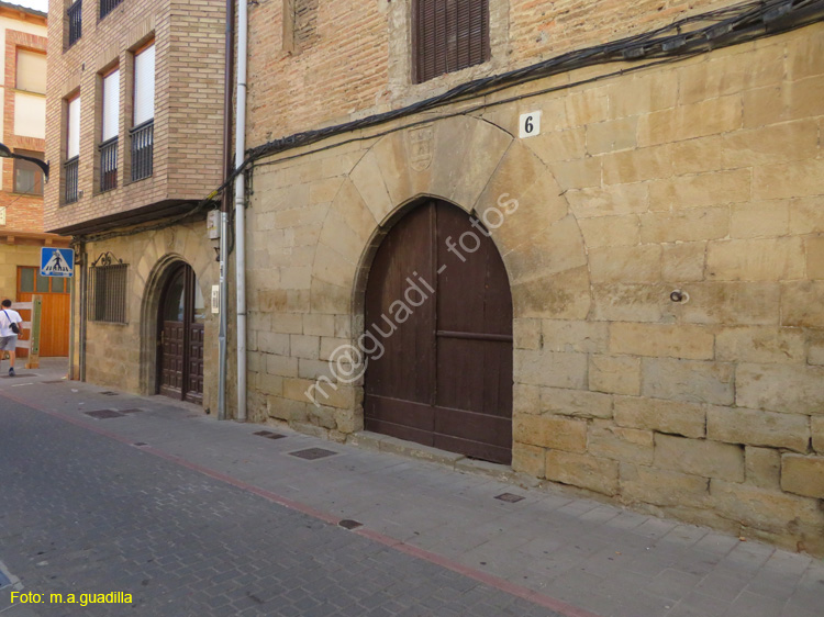 SANGUESA (185)