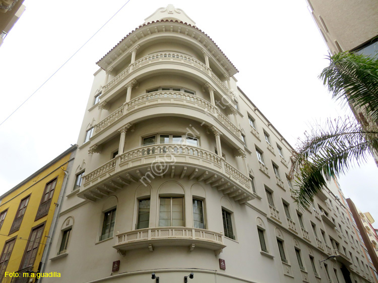 SC de TENERIFE (130) Edificio Kastel c. Castillo