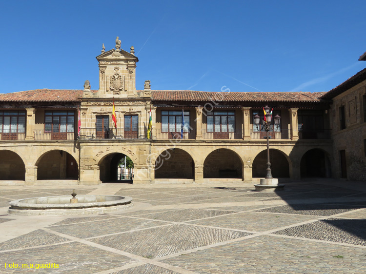 SANTO DOMINGO DE LA CALZADA (135) Plaza España