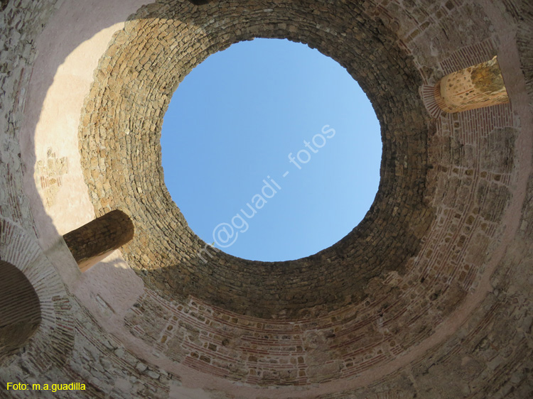 Split (131) Vestibulo del Palacio de Diocleciano