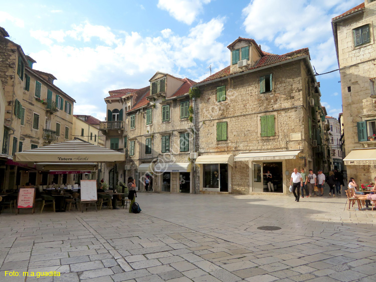 Split (295) Plaza de la Fruta