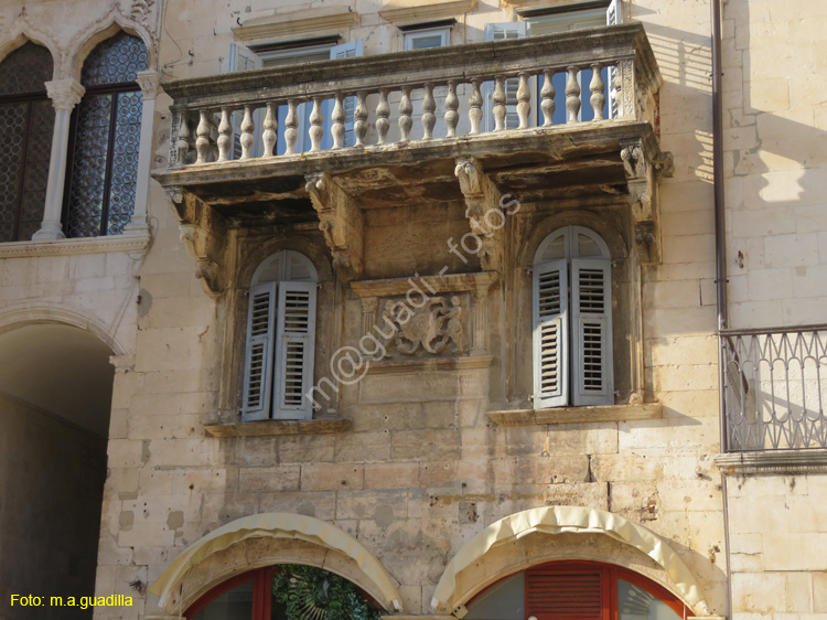Split (330) Palacio Karepic