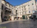 Split (309) Plaza del Pueblo