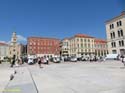 Split (326) Plaza de la Republica