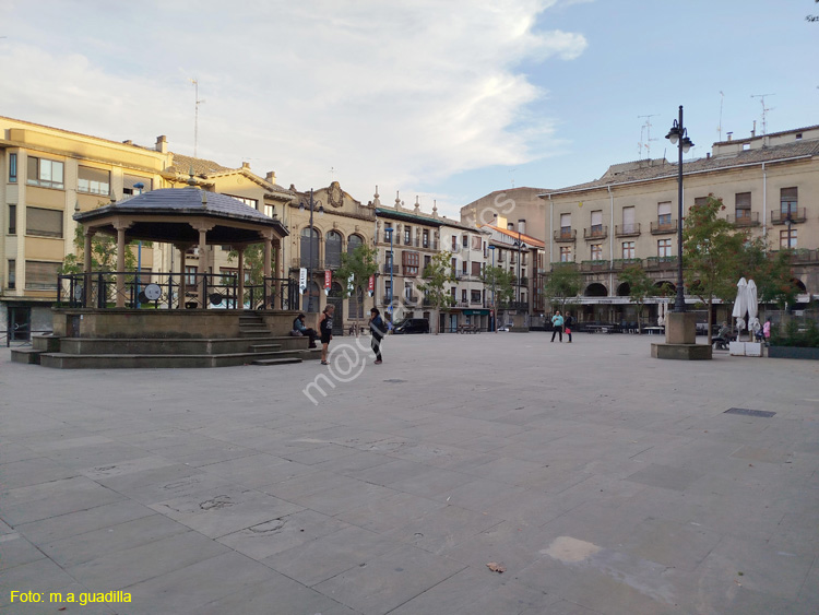 TAFALLA (111) Plaza Francisco de Navarra