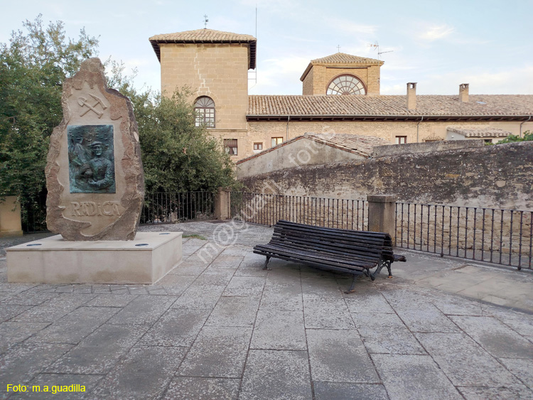 TAFALLA (183) Monumento a Radica