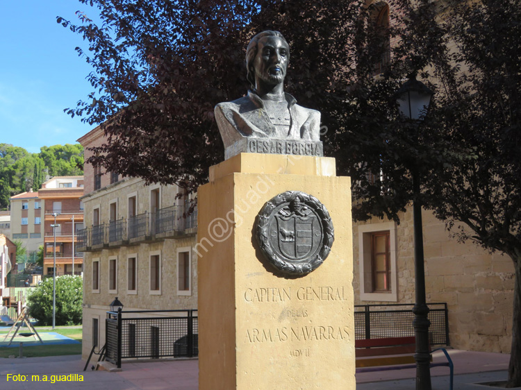 VIANA (102) Monumento a Cesar Borgia 