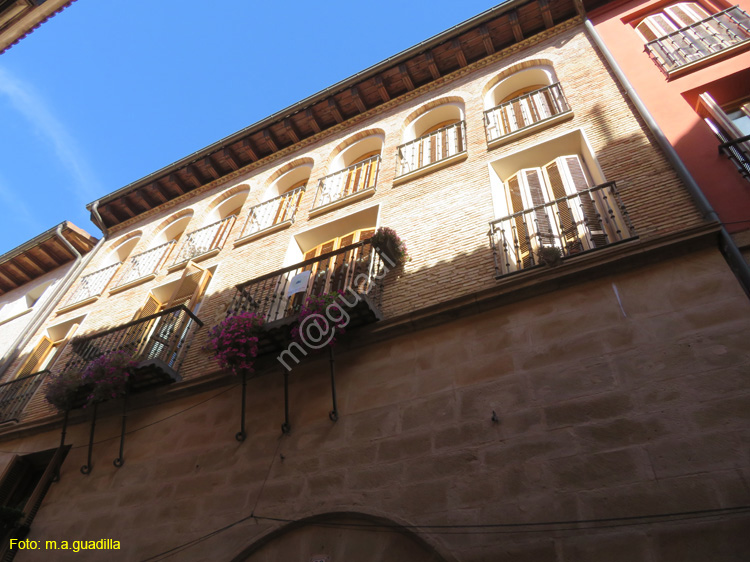 VIANA (166) Calle Navarro Villoslada